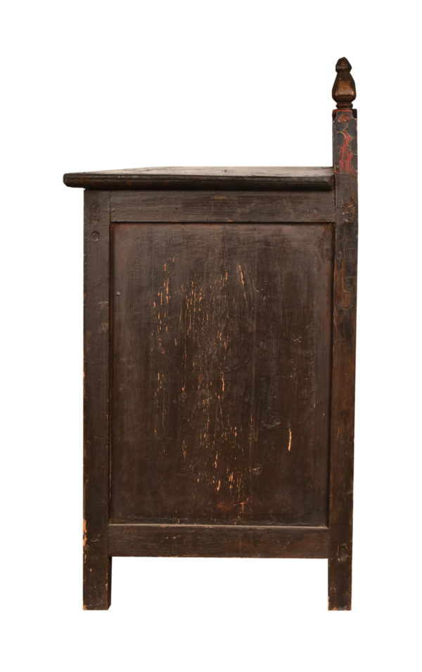 Tibetan Cabinet