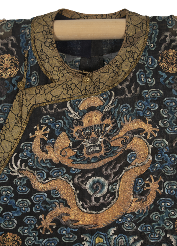 Center Dragon Detail
