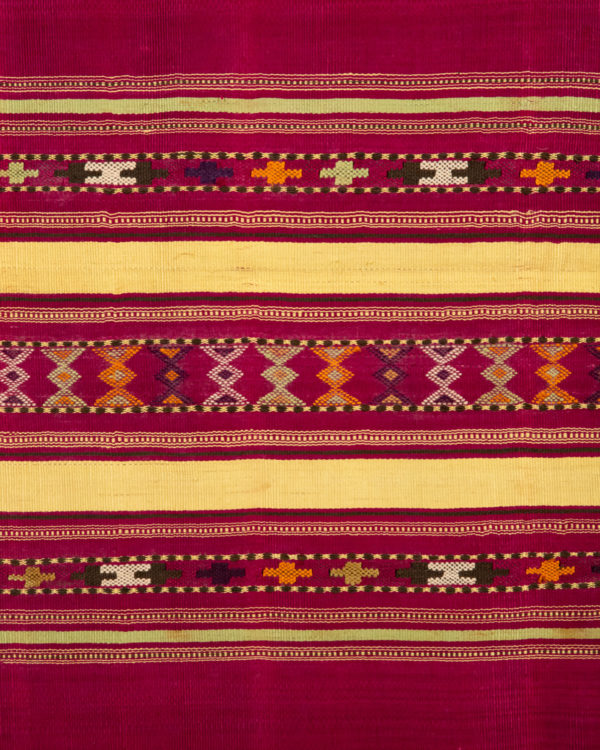 Front Center Detail