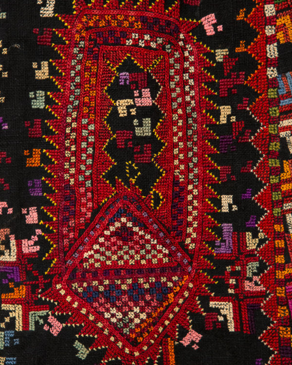 Front Embroidery Detail